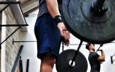 EkJ1YqGX0AA_6nj-400x250