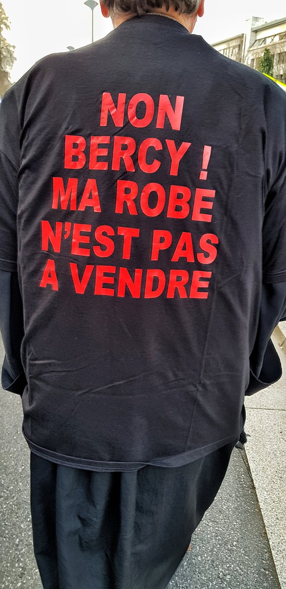 Non Bercy, ma robe n’est pas à…